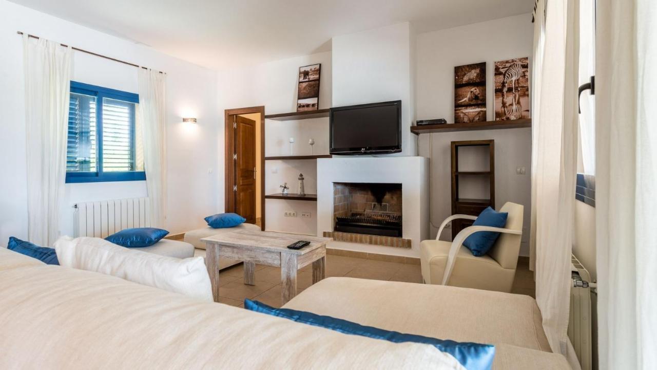 Villa Etruria Close To Playa D'En Bossa San José Exteriör bild